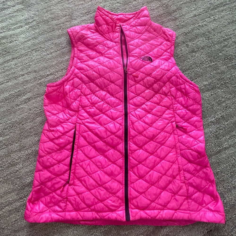 North Face Thin Puffer Vest Hot Pink XL